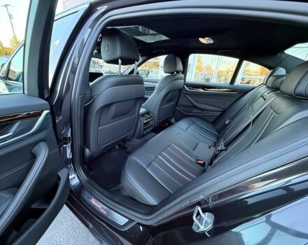 Серый БМВ 5 Серия, объемом двигателя 3 л и пробегом 46 тыс. км за 24000 $, фото 13 на Automoto.ua