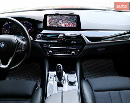 Серый БМВ 5 Серия, объемом двигателя 2 л и пробегом 74 тыс. км за 41900 $, фото 36 на Automoto.ua