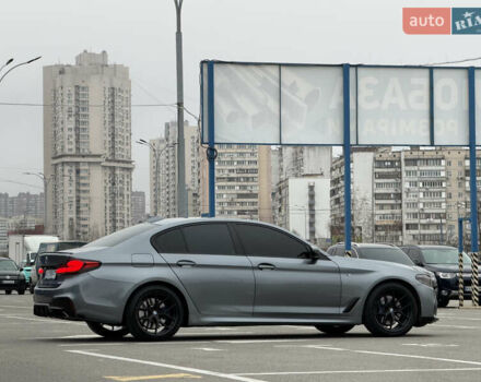 Серый БМВ 5 Серия, объемом двигателя 2.99 л и пробегом 158 тыс. км за 34500 $, фото 7 на Automoto.ua