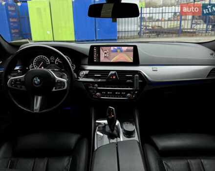 Серый БМВ 5 Серия, объемом двигателя 2.99 л и пробегом 158 тыс. км за 34500 $, фото 15 на Automoto.ua