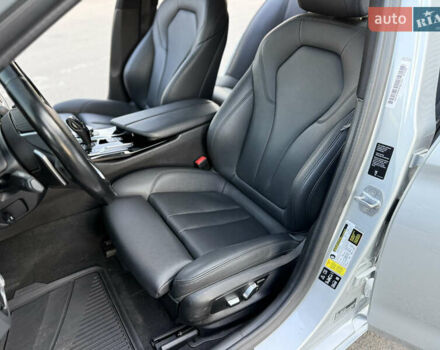 Серый БМВ 5 Серия, объемом двигателя 2 л и пробегом 82 тыс. км за 24999 $, фото 20 на Automoto.ua