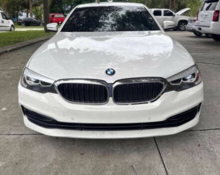 Серый БМВ 5 Серия, объемом двигателя 2 л и пробегом 31 тыс. км за 19100 $, фото 1 на Automoto.ua