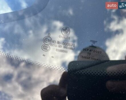 Серый БМВ 5 Серия, объемом двигателя 2.99 л и пробегом 178 тыс. км за 36800 $, фото 15 на Automoto.ua