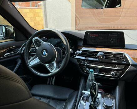 Сірий БМВ 5 Серія, об'ємом двигуна 3 л та пробігом 212 тис. км за 33000 $, фото 35 на Automoto.ua