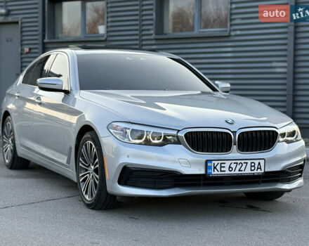 Серый БМВ 5 Серия, объемом двигателя 2 л и пробегом 82 тыс. км за 24999 $, фото 1 на Automoto.ua