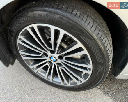 Серый БМВ 5 Серия, объемом двигателя 2 л и пробегом 82 тыс. км за 24999 $, фото 25 на Automoto.ua