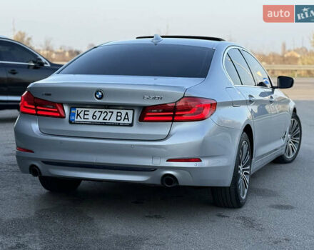 Серый БМВ 5 Серия, объемом двигателя 2 л и пробегом 82 тыс. км за 24999 $, фото 6 на Automoto.ua