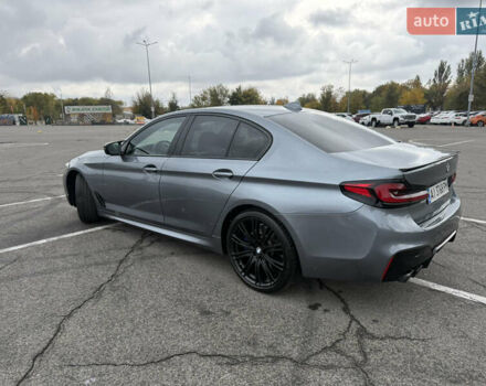 Серый БМВ 5 Серия, объемом двигателя 3 л и пробегом 94 тыс. км за 39000 $, фото 2 на Automoto.ua