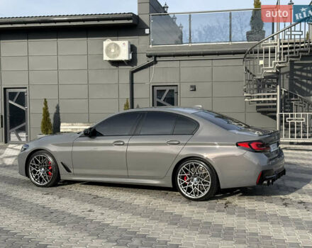 Сірий БМВ 5 Серія, об'ємом двигуна 3 л та пробігом 98 тис. км за 49500 $, фото 3 на Automoto.ua