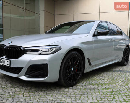 Сірий БМВ 5 Серія, об'ємом двигуна 3 л та пробігом 43 тис. км за 50000 $, фото 2 на Automoto.ua