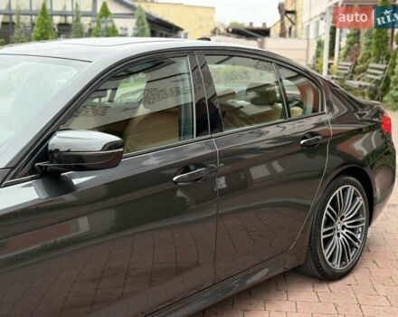 Серый БМВ 5 Серия, объемом двигателя 2 л и пробегом 63 тыс. км за 32999 $, фото 11 на Automoto.ua