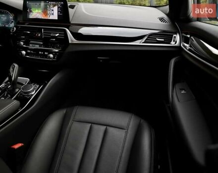 Серый БМВ 5 Серия, объемом двигателя 2 л и пробегом 66 тыс. км за 45999 $, фото 162 на Automoto.ua