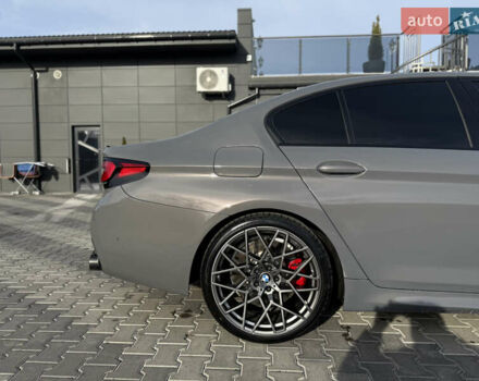 Сірий БМВ 5 Серія, об'ємом двигуна 3 л та пробігом 98 тис. км за 49500 $, фото 11 на Automoto.ua