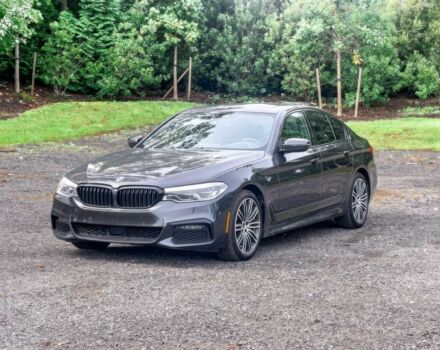 Серый БМВ 5 Серия, объемом двигателя 2 л и пробегом 32 тыс. км за 19600 $, фото 2 на Automoto.ua