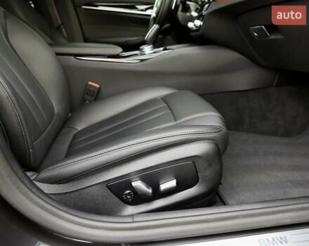 Серый БМВ 5 Серия, объемом двигателя 2 л и пробегом 66 тыс. км за 45999 $, фото 170 на Automoto.ua