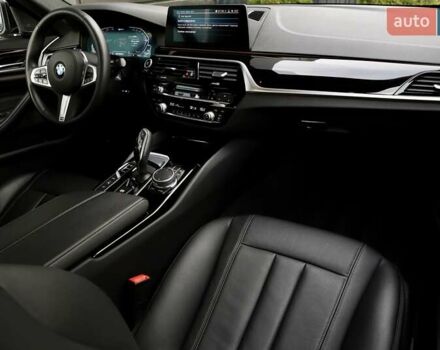 Серый БМВ 5 Серия, объемом двигателя 2 л и пробегом 66 тыс. км за 45999 $, фото 161 на Automoto.ua