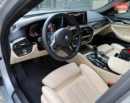 Сірий БМВ 5 Серія, об'ємом двигуна 3 л та пробігом 43 тис. км за 50000 $, фото 10 на Automoto.ua