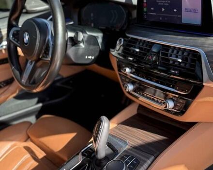 Сірий БМВ 5 Серія, об'ємом двигуна 2 л та пробігом 65 тис. км за 32900 $, фото 62 на Automoto.ua