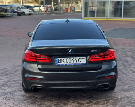 Серый БМВ 5 Серия, объемом двигателя 3 л и пробегом 69 тыс. км за 37500 $, фото 3 на Automoto.ua