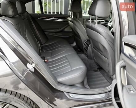 Серый БМВ 5 Серия, объемом двигателя 2 л и пробегом 66 тыс. км за 45999 $, фото 180 на Automoto.ua