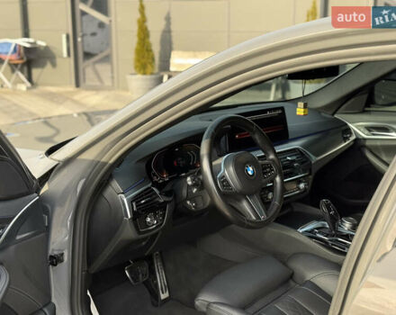 Сірий БМВ 5 Серія, об'ємом двигуна 3 л та пробігом 98 тис. км за 49500 $, фото 20 на Automoto.ua