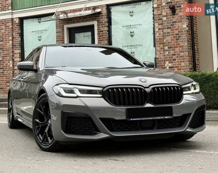 Серый БМВ 5 Серия, объемом двигателя 2 л и пробегом 48 тыс. км за 48800 $, фото 1 на Automoto.ua