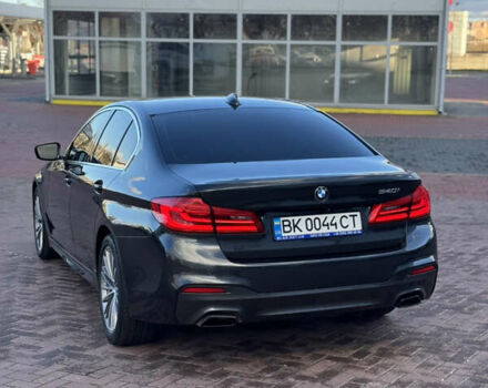 Серый БМВ 5 Серия, объемом двигателя 3 л и пробегом 69 тыс. км за 37500 $, фото 1 на Automoto.ua