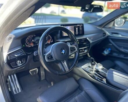 Серый БМВ 5 Серия, объемом двигателя 2 л и пробегом 117 тыс. км за 34500 $, фото 39 на Automoto.ua