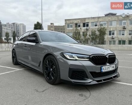 Серый БМВ 5 Серия, объемом двигателя 4.39 л и пробегом 67 тыс. км за 65900 $, фото 4 на Automoto.ua