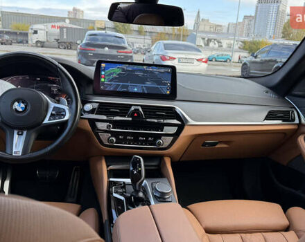 Сірий БМВ 5 Серія, об'ємом двигуна 2 л та пробігом 68 тис. км за 60000 $, фото 8 на Automoto.ua