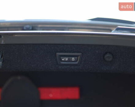 Сірий БМВ 5 Серія, об'ємом двигуна 2.99 л та пробігом 106 тис. км за 56500 $, фото 19 на Automoto.ua