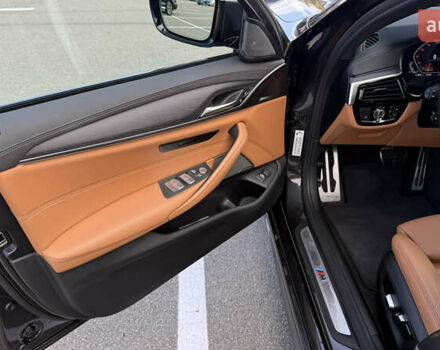 Сірий БМВ 5 Серія, об'ємом двигуна 2 л та пробігом 68 тис. км за 60000 $, фото 10 на Automoto.ua