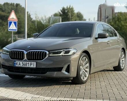 Серый БМВ 5 Серия, объемом двигателя 3 л и пробегом 139 тыс. км за 46999 $, фото 25 на Automoto.ua