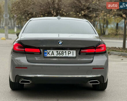 Серый БМВ 5 Серия, объемом двигателя 3 л и пробегом 139 тыс. км за 45999 $, фото 12 на Automoto.ua