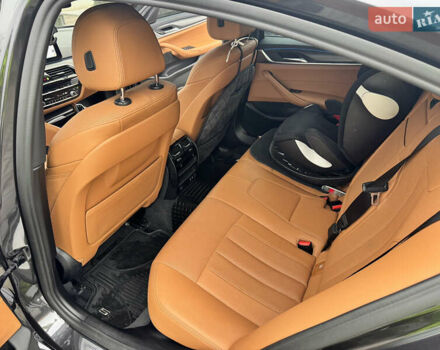 Сірий БМВ 5 Серія, об'ємом двигуна 3 л та пробігом 178 тис. км за 49200 $, фото 24 на Automoto.ua