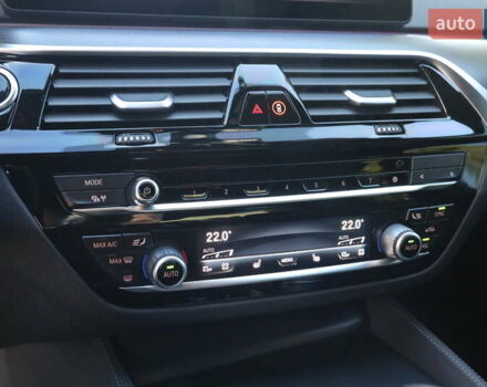 Сірий БМВ 5 Серія, об'ємом двигуна 2.99 л та пробігом 106 тис. км за 56500 $, фото 35 на Automoto.ua