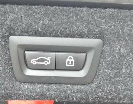 Сірий БМВ 5 Серія, об'ємом двигуна 3 л та пробігом 82 тис. км за 61927 $, фото 11 на Automoto.ua