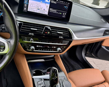 Сірий БМВ 5 Серія, об'ємом двигуна 3 л та пробігом 178 тис. км за 49200 $, фото 20 на Automoto.ua