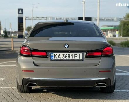Серый БМВ 5 Серия, объемом двигателя 3 л и пробегом 139 тыс. км за 46999 $, фото 7 на Automoto.ua