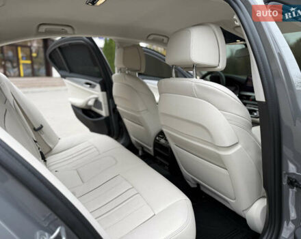 Серый БМВ 5 Серия, объемом двигателя 3 л и пробегом 139 тыс. км за 45999 $, фото 19 на Automoto.ua