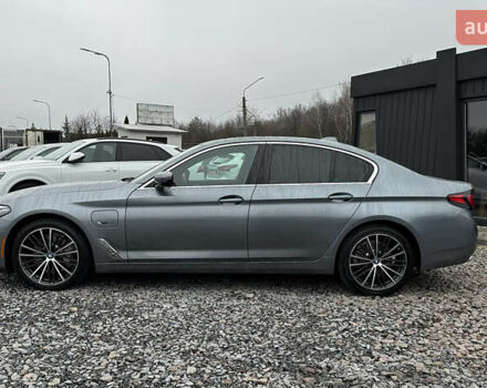 Серый БМВ 5 Серия, объемом двигателя 2 л и пробегом 46 тыс. км за 42500 $, фото 3 на Automoto.ua