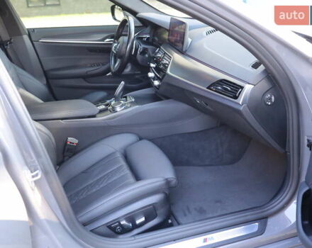 Сірий БМВ 5 Серія, об'ємом двигуна 2.99 л та пробігом 106 тис. км за 56500 $, фото 23 на Automoto.ua