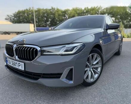 Серый БМВ 5 Серия, объемом двигателя 3 л и пробегом 139 тыс. км за 46999 $, фото 13 на Automoto.ua