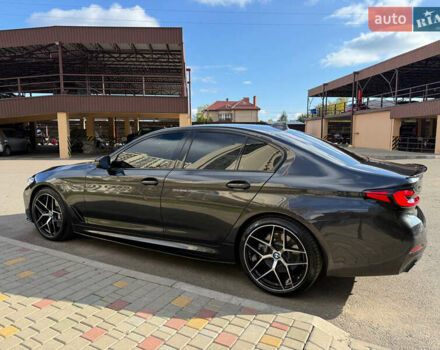 Сірий БМВ 5 Серія, об'ємом двигуна 3 л та пробігом 93 тис. км за 45700 $, фото 4 на Automoto.ua