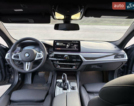 Сірий БМВ 5 Серія, об'ємом двигуна 2 л та пробігом 150 тис. км за 29999 $, фото 33 на Automoto.ua