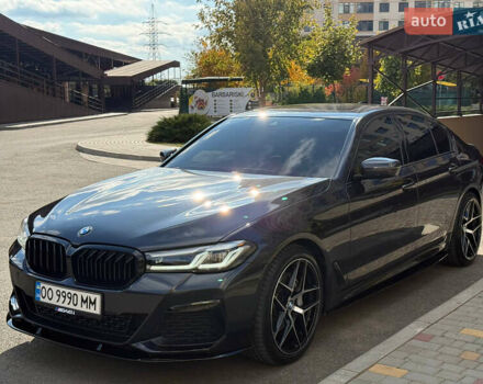 Сірий БМВ 5 Серія, об'ємом двигуна 3 л та пробігом 93 тис. км за 45700 $, фото 1 на Automoto.ua