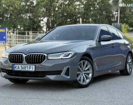 Серый БМВ 5 Серия, объемом двигателя 3 л и пробегом 139 тыс. км за 46999 $, фото 10 на Automoto.ua