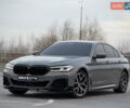 Серый БМВ 5 Серия, объемом двигателя 3 л и пробегом 65 тыс. км за 51700 $, фото 1 на Automoto.ua