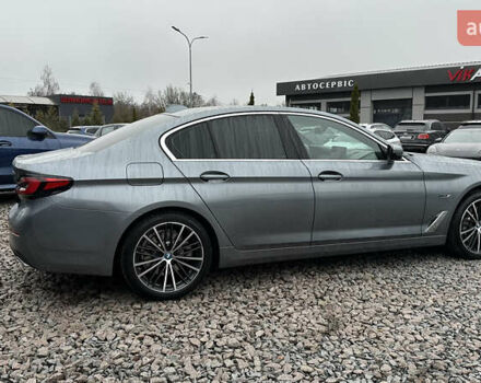 Серый БМВ 5 Серия, объемом двигателя 2 л и пробегом 46 тыс. км за 42500 $, фото 6 на Automoto.ua