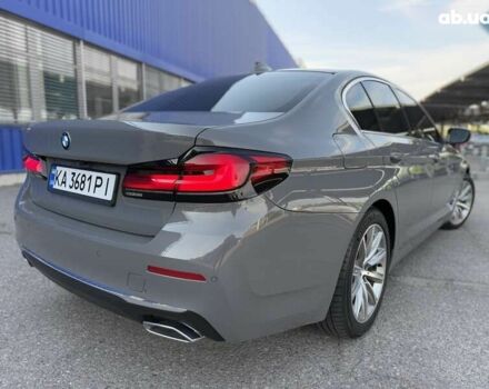 Серый БМВ 5 Серия, объемом двигателя 3 л и пробегом 139 тыс. км за 46999 $, фото 12 на Automoto.ua